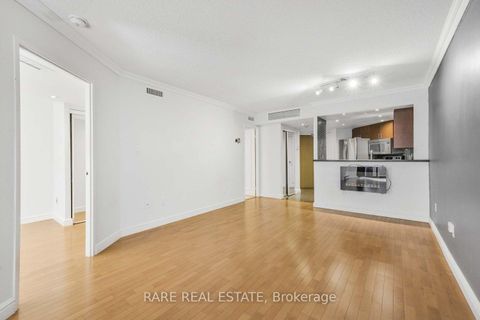 Photo 5 at 310 - 1001 Bay Street, Bay Street Corridor, Toronto