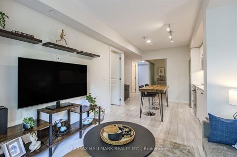 Photo 3 at 321 - 1630 queen Street E, The Beaches, Toronto
