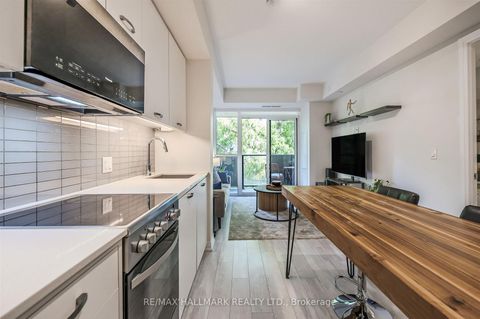 Photo 4 at 321 - 1630 queen Street E, The Beaches, Toronto