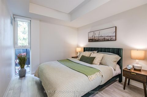 Photo 6 at 321 - 1630 queen Street E, The Beaches, Toronto