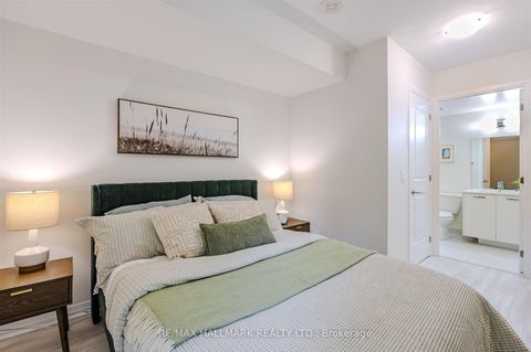 Photo 7 at 321 - 1630 queen Street E, The Beaches, Toronto