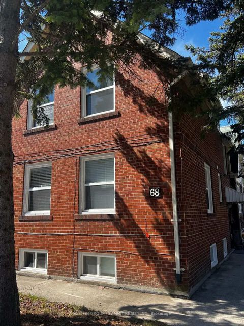 Photo 1 at 68 NINTH Street, New Toronto, Toronto