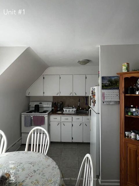 Photo 4 at 68 NINTH Street, New Toronto, Toronto