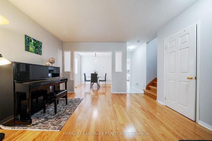 Photo 9 at 1266 Brillinger Street, WT West Oak Trails, Oakville