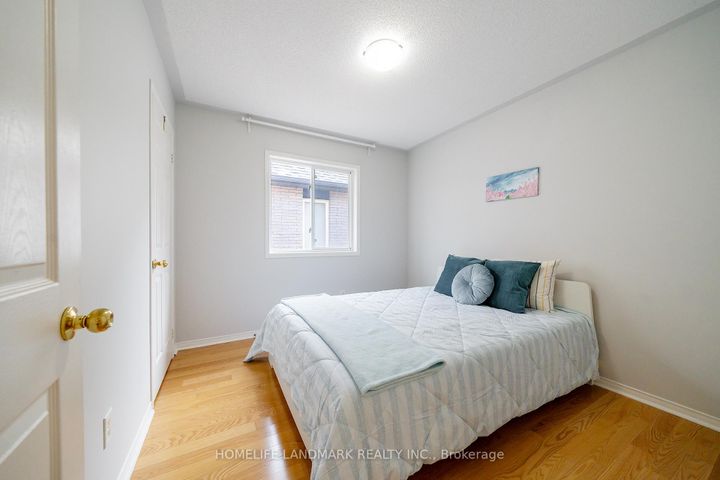 Photo 31 at 1266 Brillinger Street, WT West Oak Trails, Oakville