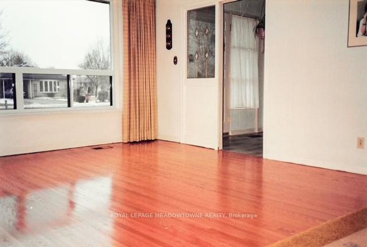 Photo 6 at 99 Silverstone Drive, Jamestown, Toronto