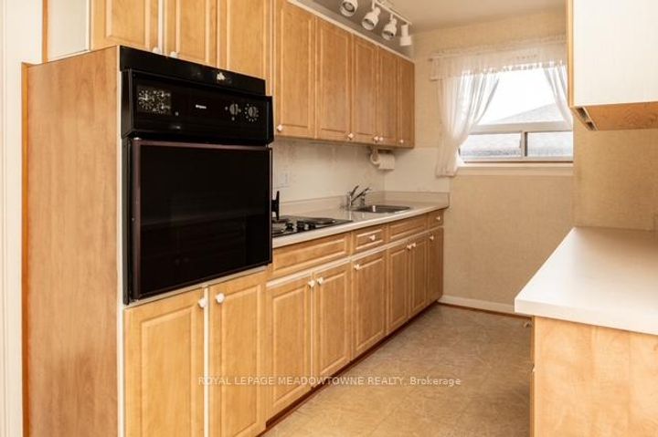 Photo 10 at 99 Silverstone Drive, Jamestown, Toronto