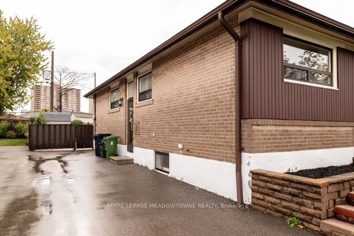 Photo 32 at 99 Silverstone Drive, Jamestown, Toronto