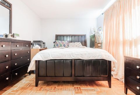 Photo 19 at 50 Parsell Square, Malvern, Toronto