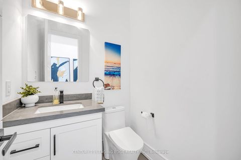 Photo 7 at 57A Jeavons Avenue, Birchmount, Toronto