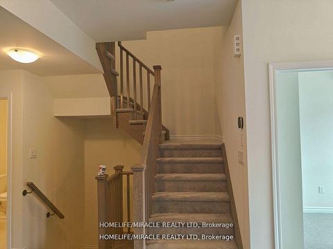 Photo 4 at 138 - 1081 Danforth Road, Eglinton East, Toronto