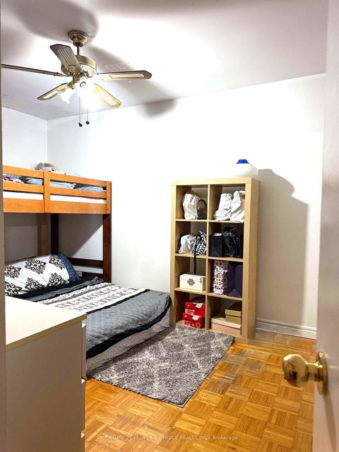 Photo 13 at 1 - 101 Dundalk Drive, Dorset Park, Toronto