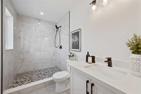 Photo 10 at 582 Brasswinds Trail, Pinecrest, Oshawa