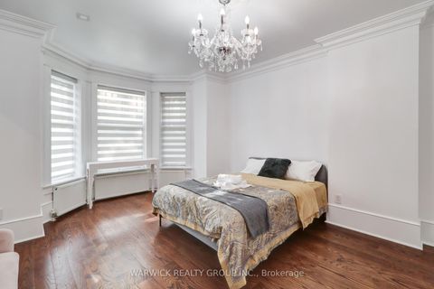 Photo 11 at 61 Brunswick Avenue, University, Toronto