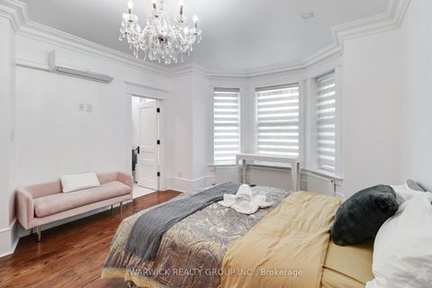 Photo 12 at 61 Brunswick Avenue, University, Toronto