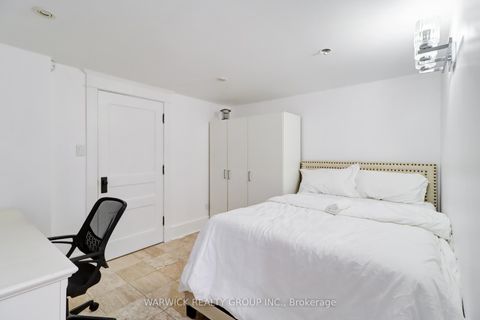 Photo 29 at 61 Brunswick Avenue, University, Toronto