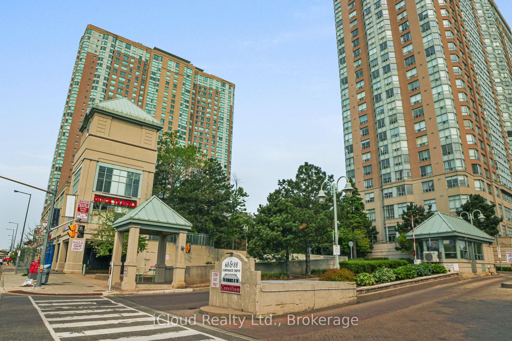 3232 - 68 Corporate Drive, Woburn, Toronto 