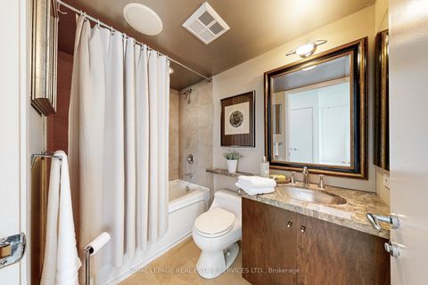 Photo 4 at 1061 - 313 Richmond Street E, Moss Park, Toronto Photo 4 at 1061 - 313 Richmond Street E, Moss Park, Toronto