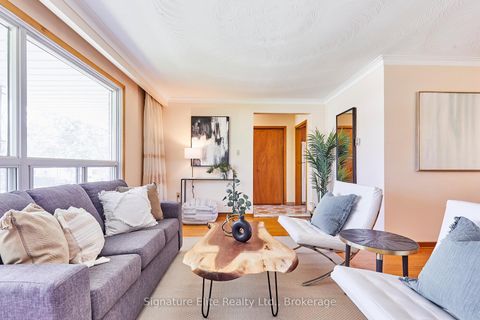 Photo 6 at 33 French Avenue, West Hill, Toronto