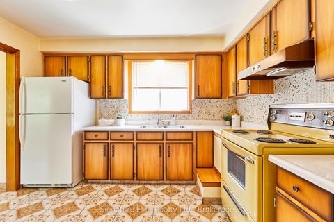 Photo 10 at 33 French Avenue, West Hill, Toronto