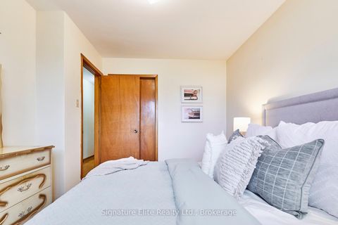 Photo 15 at 33 French Avenue, West Hill, Toronto