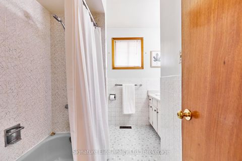 Photo 19 at 33 French Avenue, West Hill, Toronto