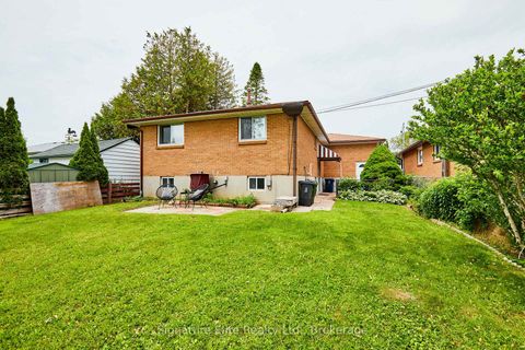 Photo 31 at 33 French Avenue, West Hill, Toronto