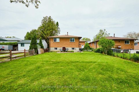 Photo 32 at 33 French Avenue, West Hill, Toronto
