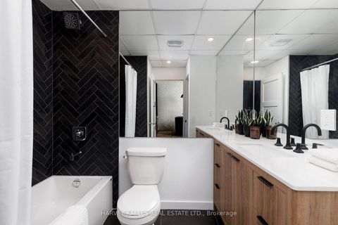 Photo 31 at 105 - 901 Queen Street W, Niagara, Toronto
