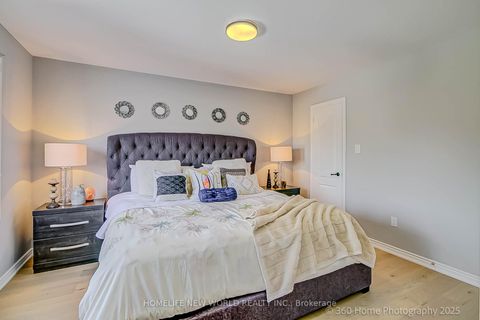 Photo 17 at 350 Pickering Crescent, College Manor, Newmarket