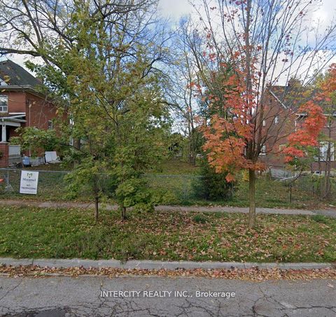 Photo 0 at 39 Roseview Avenue, Oak Ridges, Richmond Hill Photo 0 at 39 Roseview Avenue, Oak Ridges, Richmond Hill