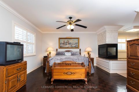 Photo 18 at 4 Lenarthur Court, Hills of St Andrew, Aurora