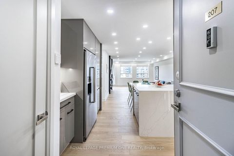 Photo 7 at 207 - 100 Arbors Lane, West Woodbridge, Vaughan