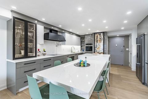 Photo 16 at 207 - 100 Arbors Lane, West Woodbridge, Vaughan