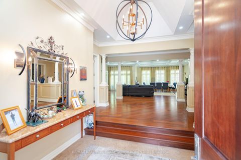 Photo 3 at 76 Thornridge Drive, Yorkhill, Vaughan