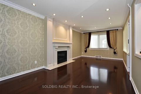 Photo 5 at 156 Forest Drive, West Woodbridge, Vaughan
