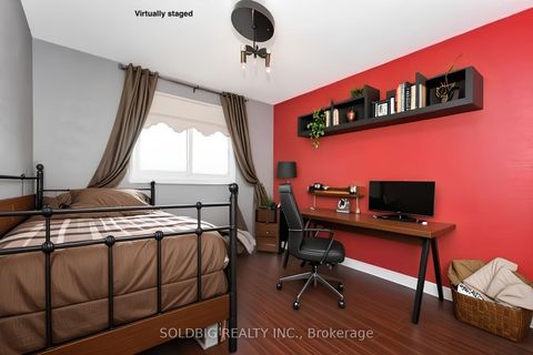 Photo 12 at 156 Forest Drive, West Woodbridge, Vaughan