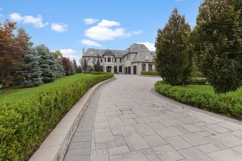 Photo 25 at 29 Riverside Boulevard W, Uplands, Vaughan