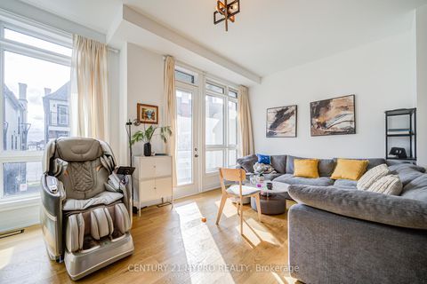Photo 13 at 26 Chiara Rose Lane, Oak Ridges, Richmond Hill