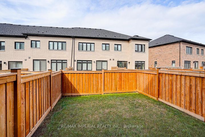 Photo 49 at 168 Bawden Drive, Rural Richmond Hill, Richmond Hill