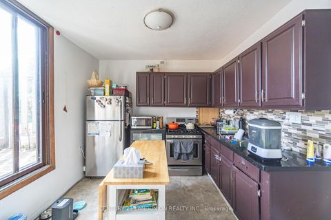 Photo 13 at 133 Galt Avenue, South Riverdale, Toronto