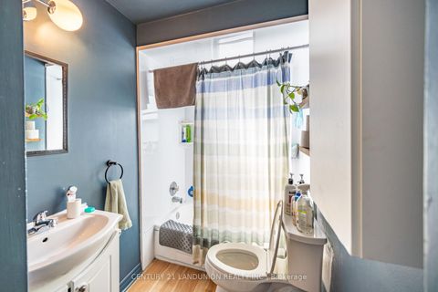 Photo 16 at 133 Galt Avenue, South Riverdale, Toronto