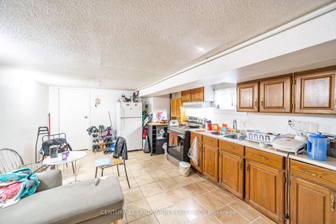 Photo 25 at 133 Galt Avenue, South Riverdale, Toronto