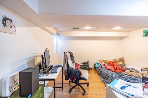 Photo 26 at 133 Galt Avenue, South Riverdale, Toronto