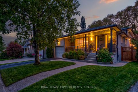 Photo 1 at 28 Tivoli Court, Guildwood, Toronto