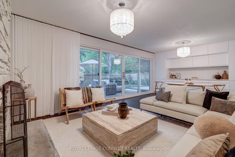 Photo 16 at 28 Tivoli Court, Guildwood, Toronto
