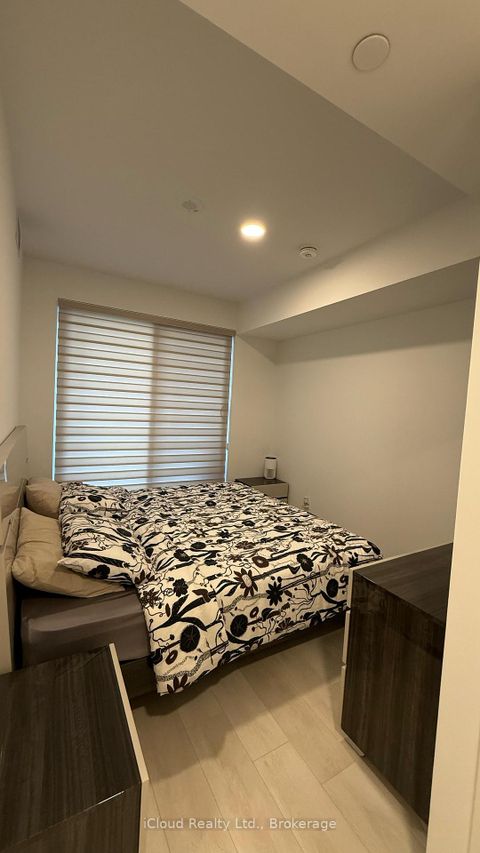 Photo 13 at 210 - 7950 Bathurst Street, Beverley Glen, Vaughan