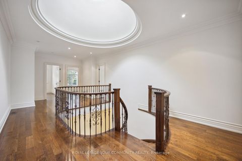 Photo 19 at 106 Olive Avenue, Willowdale East, Toronto