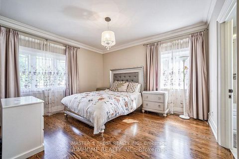 Photo 27 at 38 Pheasant Road, Newtonbrook East, Toronto