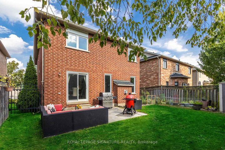 Photo 1 at 2105 Newell Crescent, Orchard, Burlington